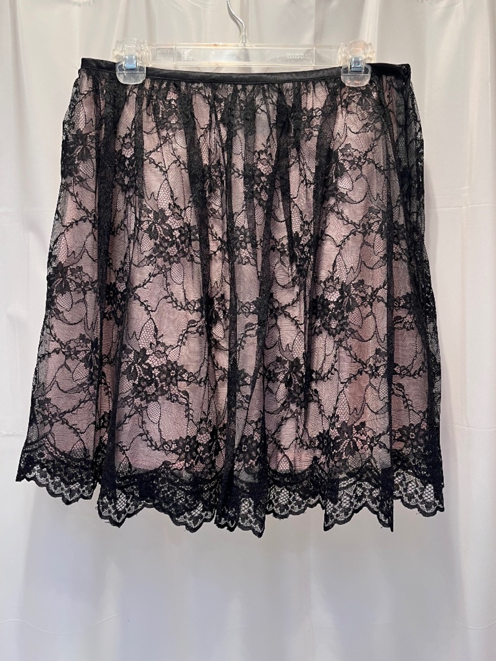 body by Victoria Victoria's Secret black pink lace skirt nwot